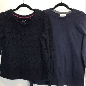 2 for 1 sweaters size M navy blue
